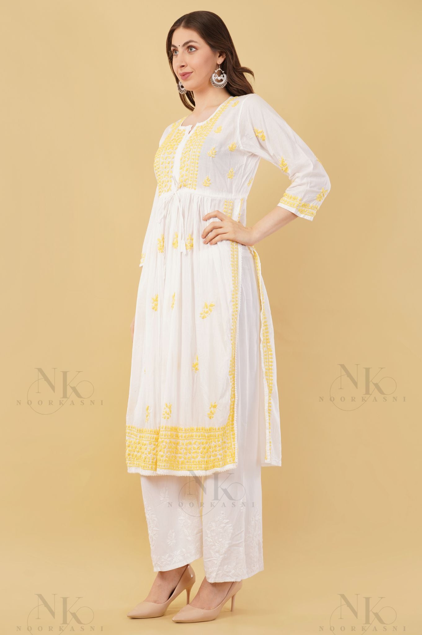 Noorkasni Hand Embroidered Cotton Mulmul Nyra Cut, Color thread chikankari